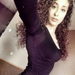 Meet your Posher, Avery